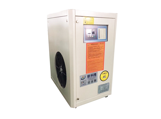 冷水機